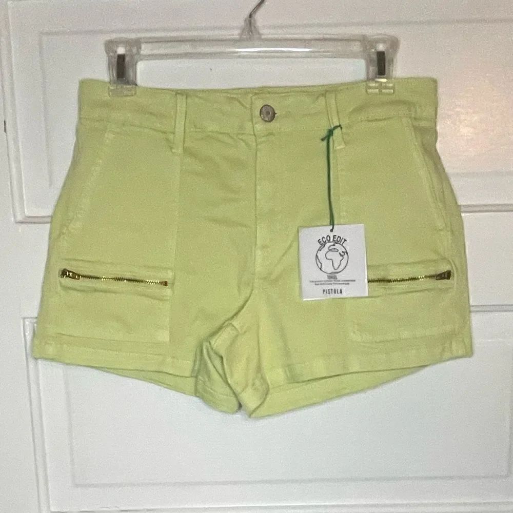 NWTs Pistola Shorts in Limeade Size 28